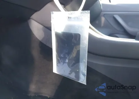 2019 Tesla Model 3 Long Range/Performance из США, поврежденный, VIN 5YJ3E1EB0KF453165